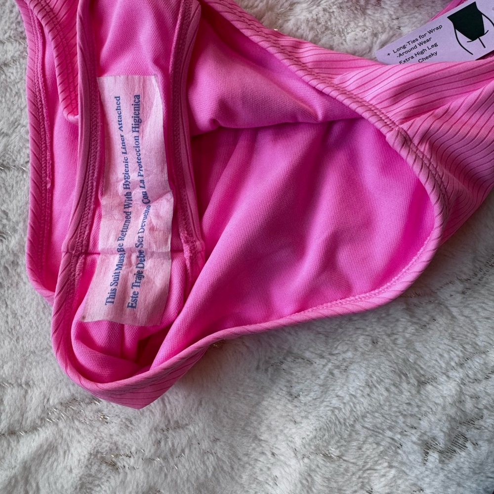 Pink Ribbed Cutout Swimsuit - Picture 3 of 4